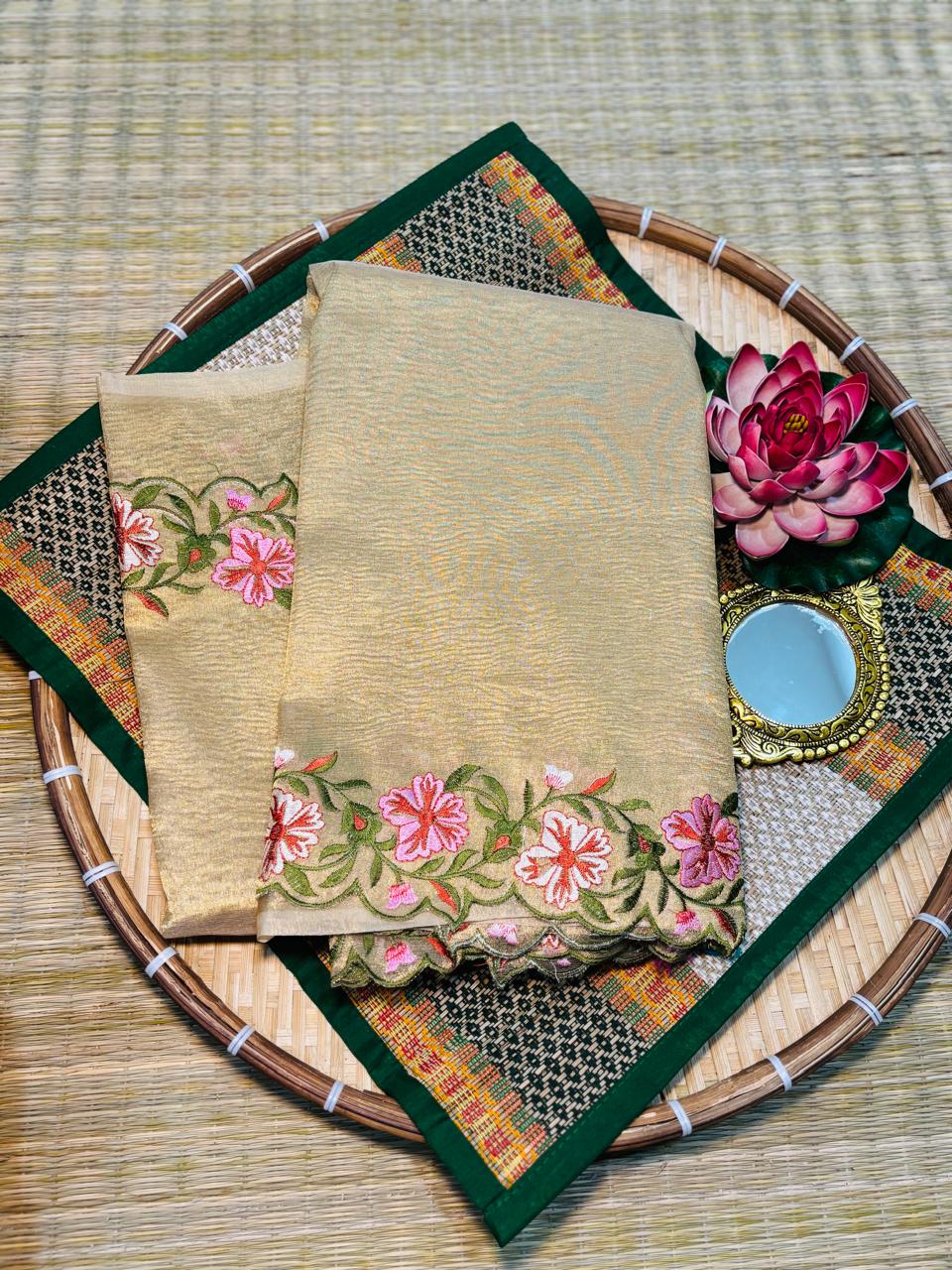HOK4302 - Radhika - Golden Crush Tissue - House of Kateelam