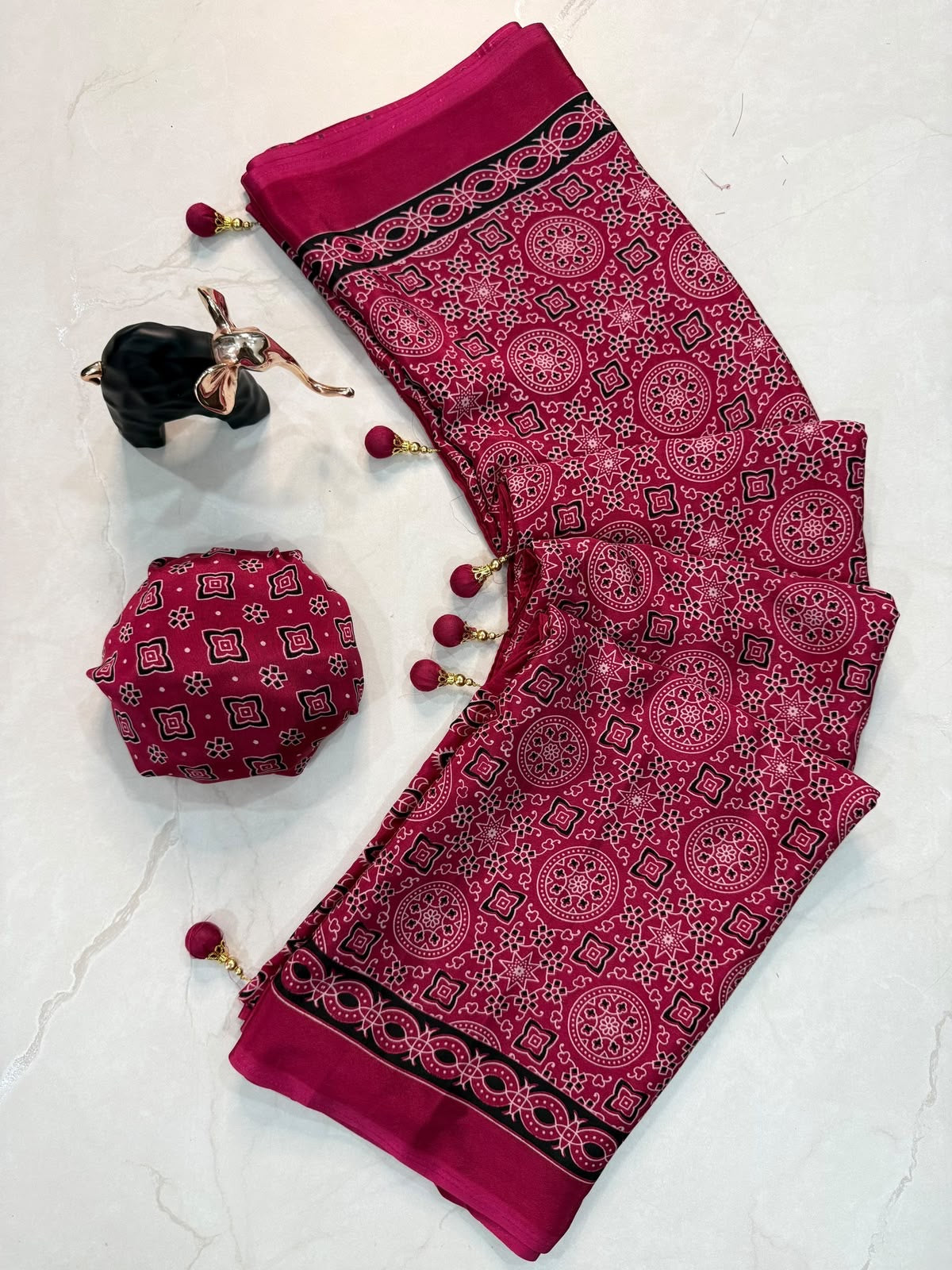HOK138-05- Sobhita- Pink