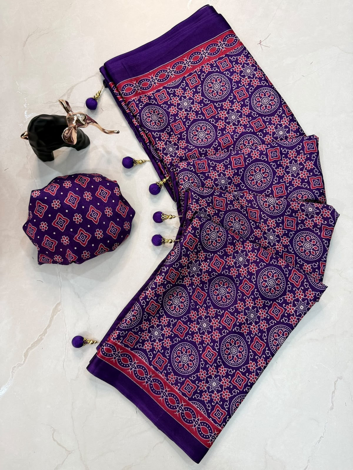 HOK138-06- Sobhita- Blue