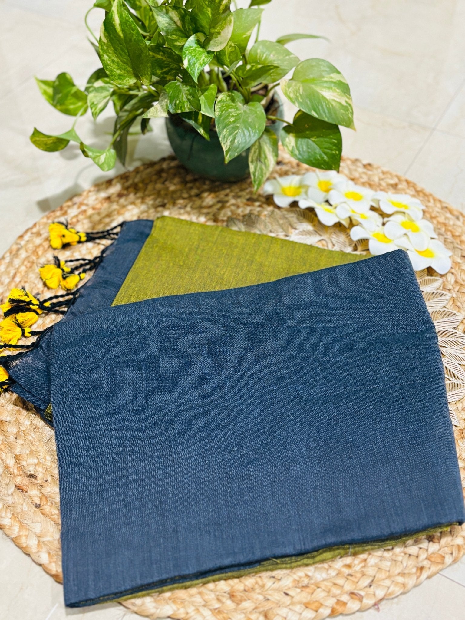HOK0703 - Malika Khadi - Green & Grey - House of Kateelam