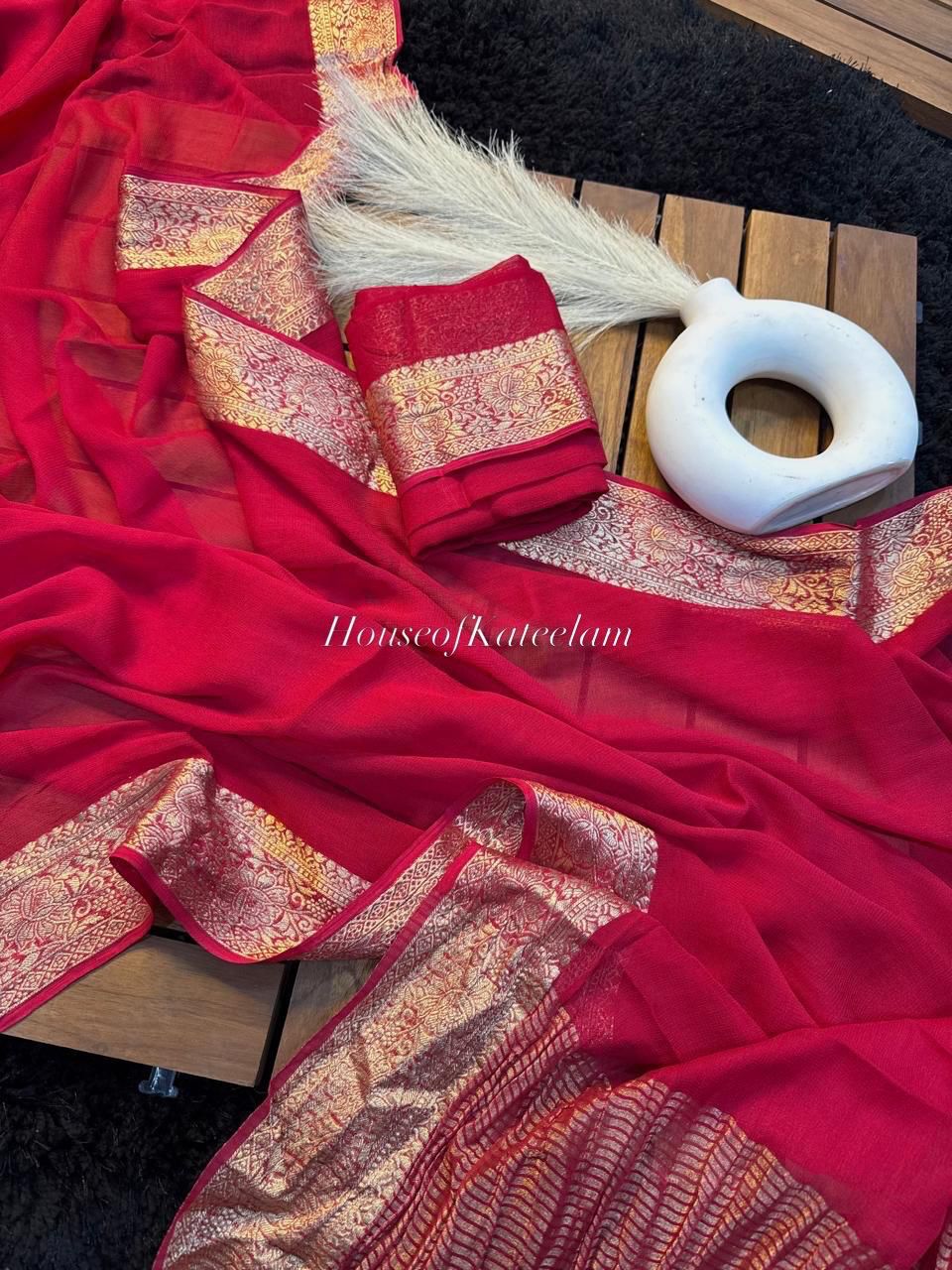 HOK106 - 07 - Shloka - Red - House of Kateelam