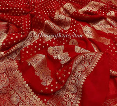 HOK112-01- Kareena- Red