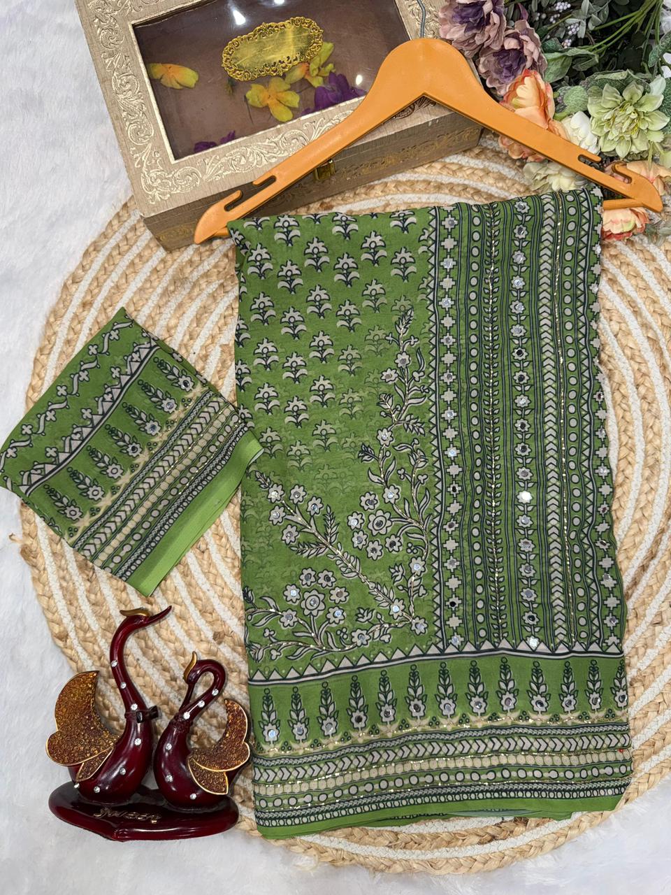 HOK113 - 02 - Bebo - Green - House of Kateelam