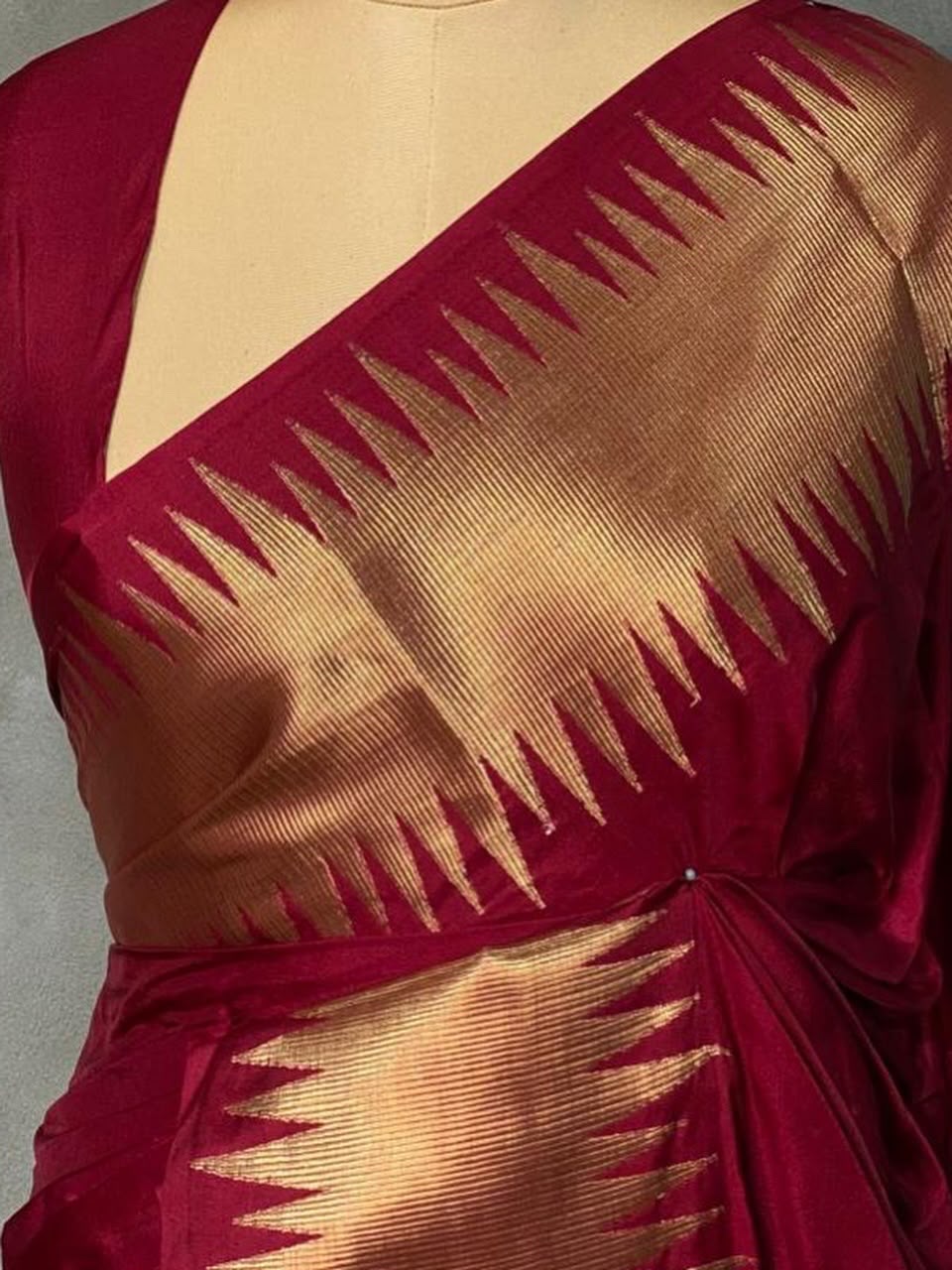 HOK119-02- Sukanya- Maroon - House of Kateelam
