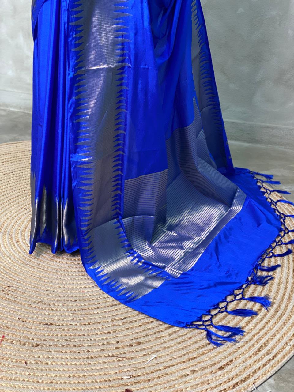 HOK119-04- Sukanya- Royal Blue - House of Kateelam