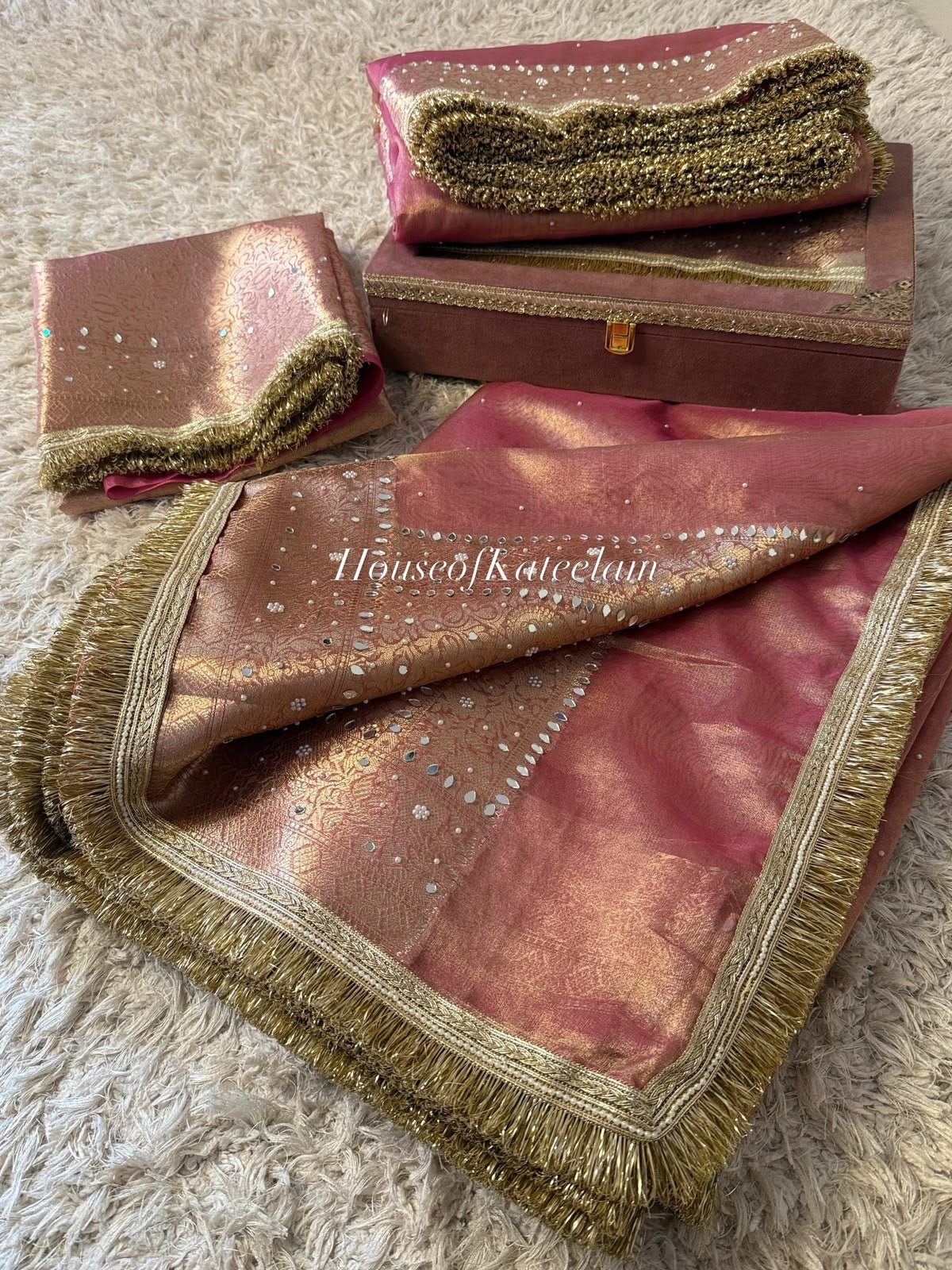 HOK127-01- Dulhan- Pink & Gold - House of Kateelam