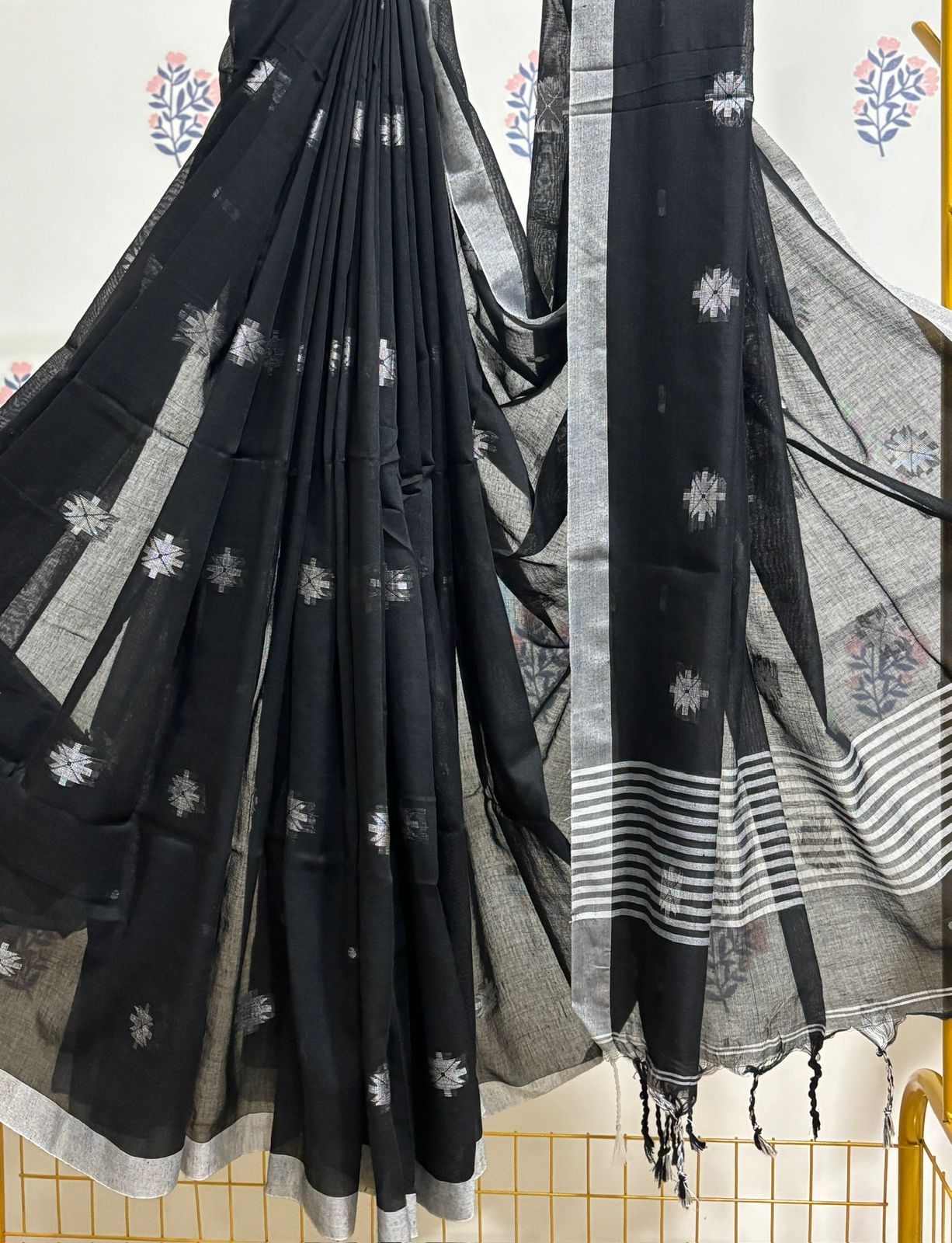 HOK1403 - Pankhuri - Black - House of Kateelam