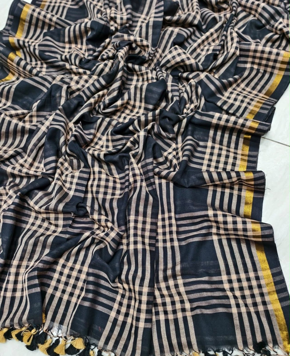 HOK150-01- Shaira- Black