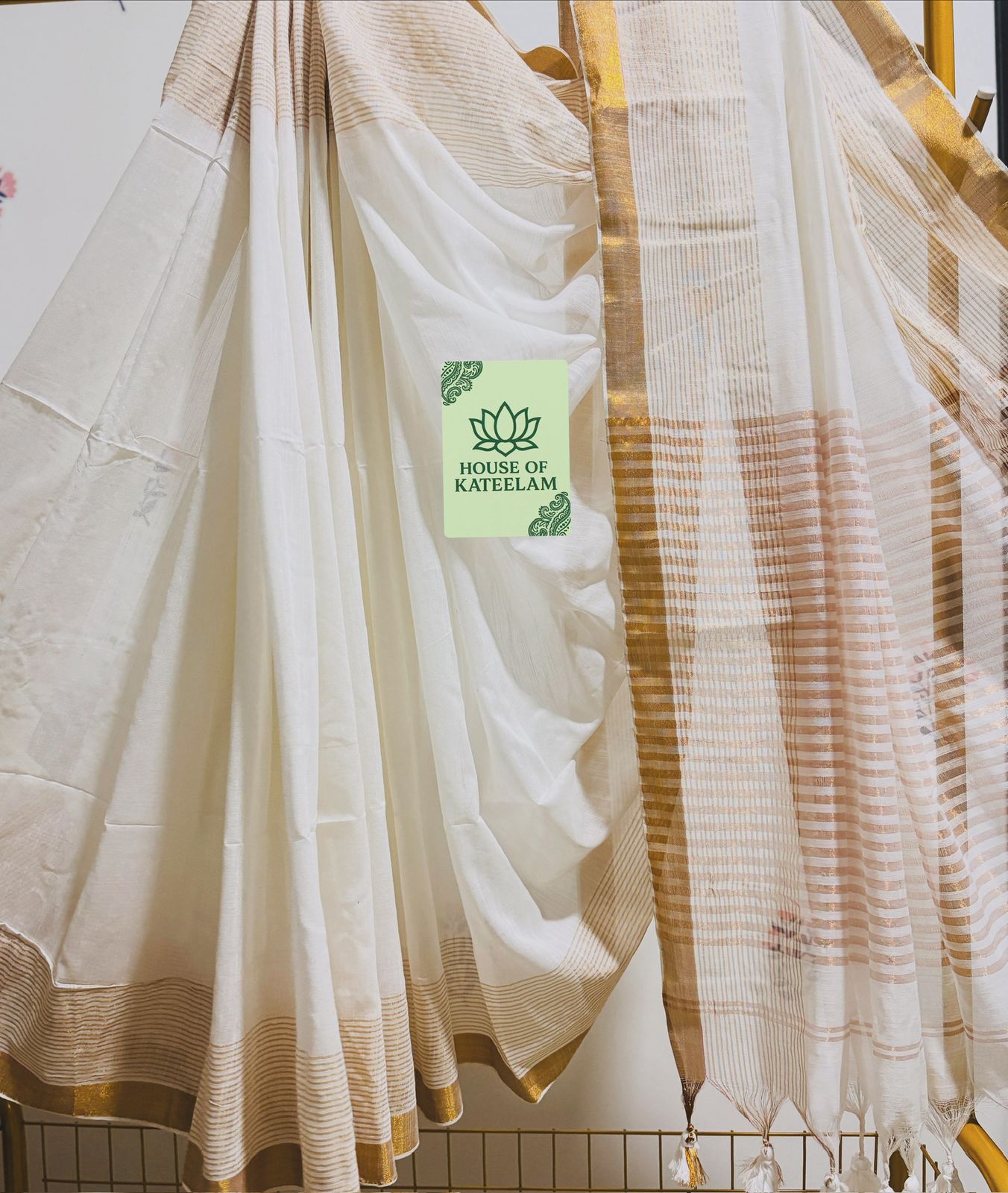 HOK2719 - Onam Kasavu - Off White Gold - House of Kateelam