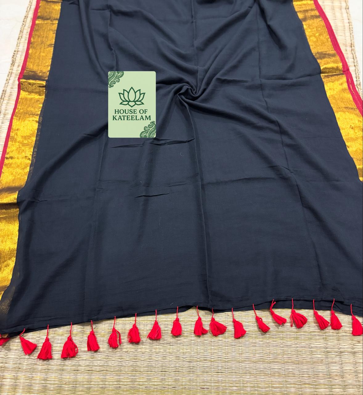 HOK2726 - Onam Kasavu - Black & Red - House of Kateelam