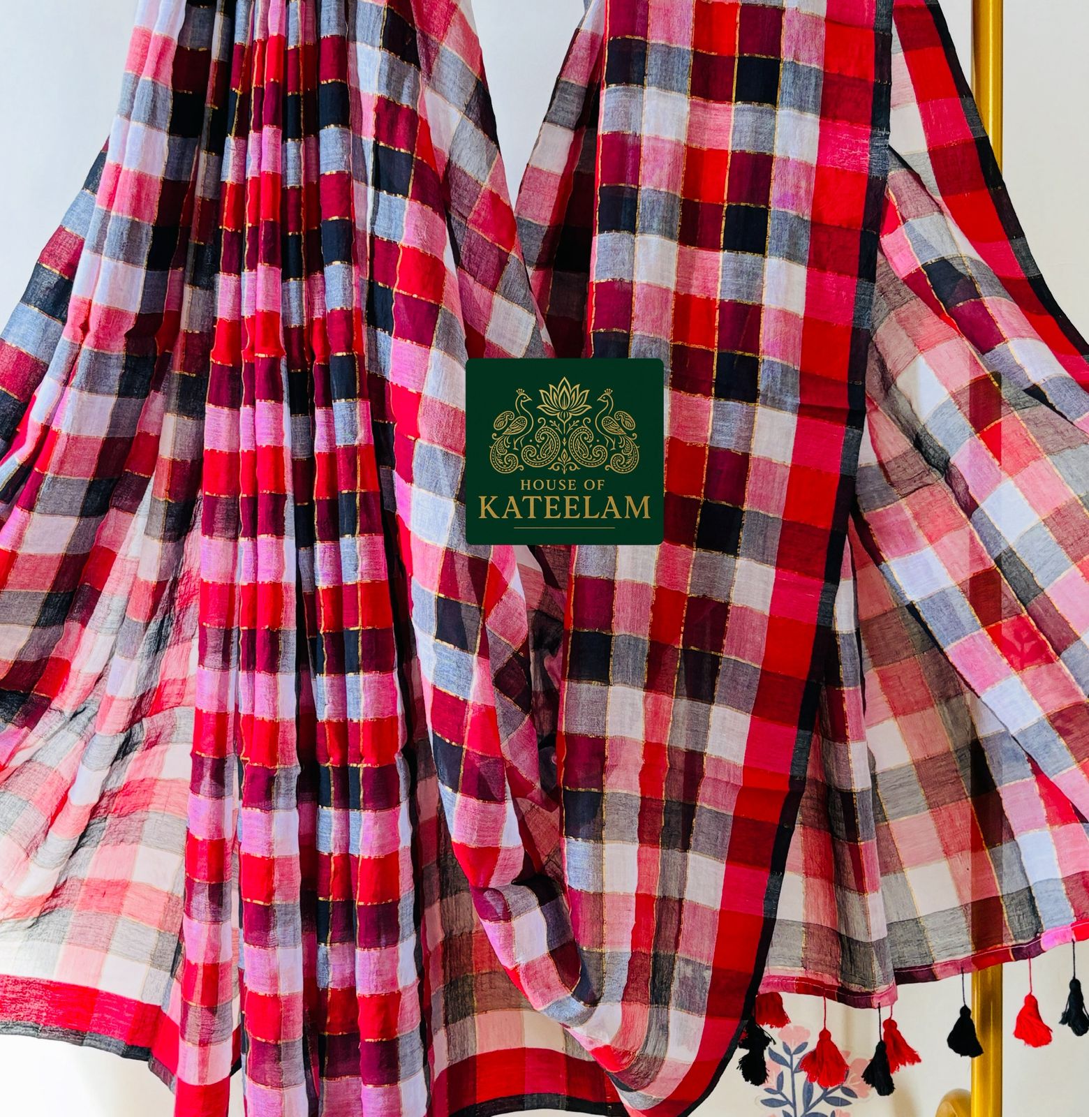 HOK2814 - Gamcha - Black Red Zari Checks - House of Kateelam