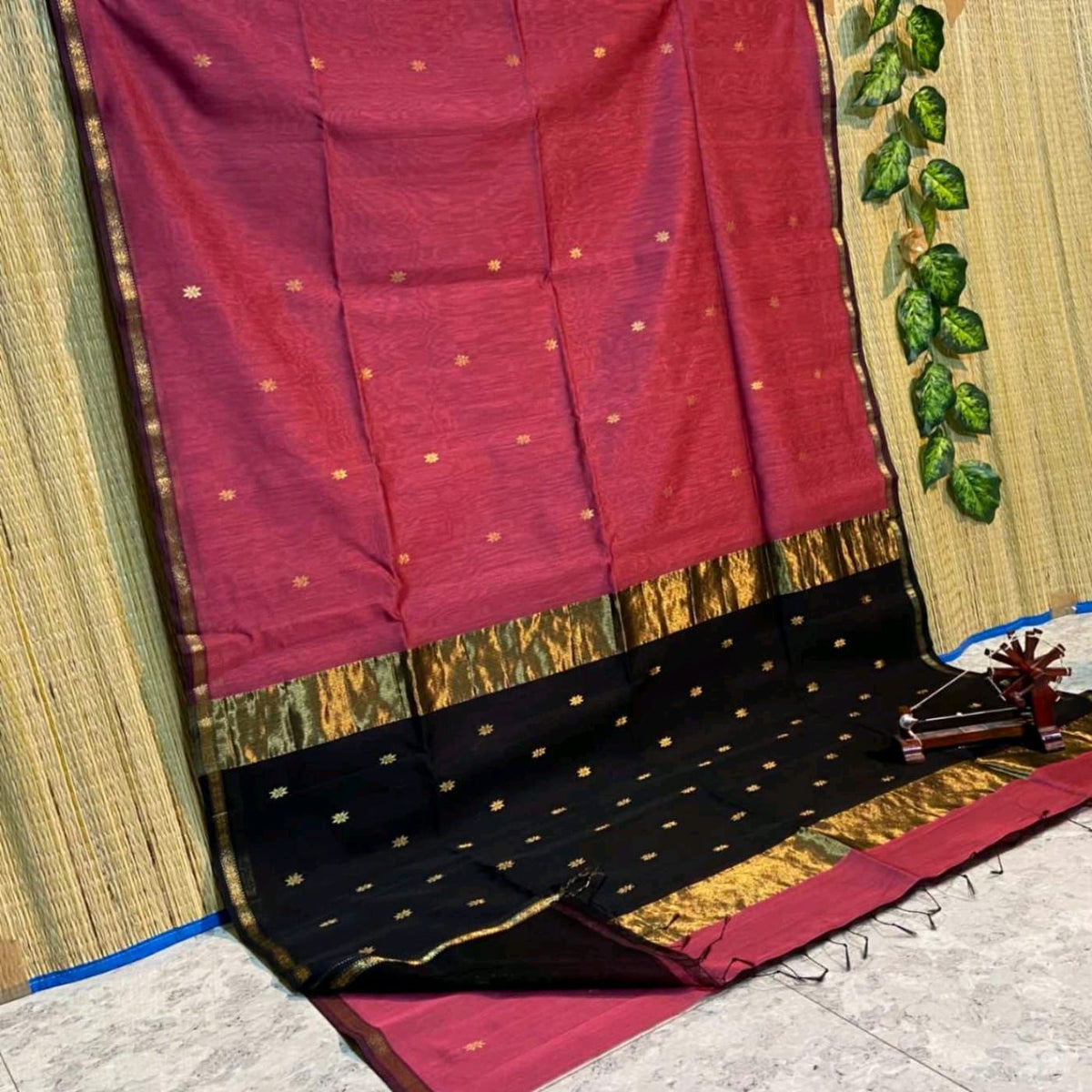 HOK4416- Maheshwari- Pink with Black
