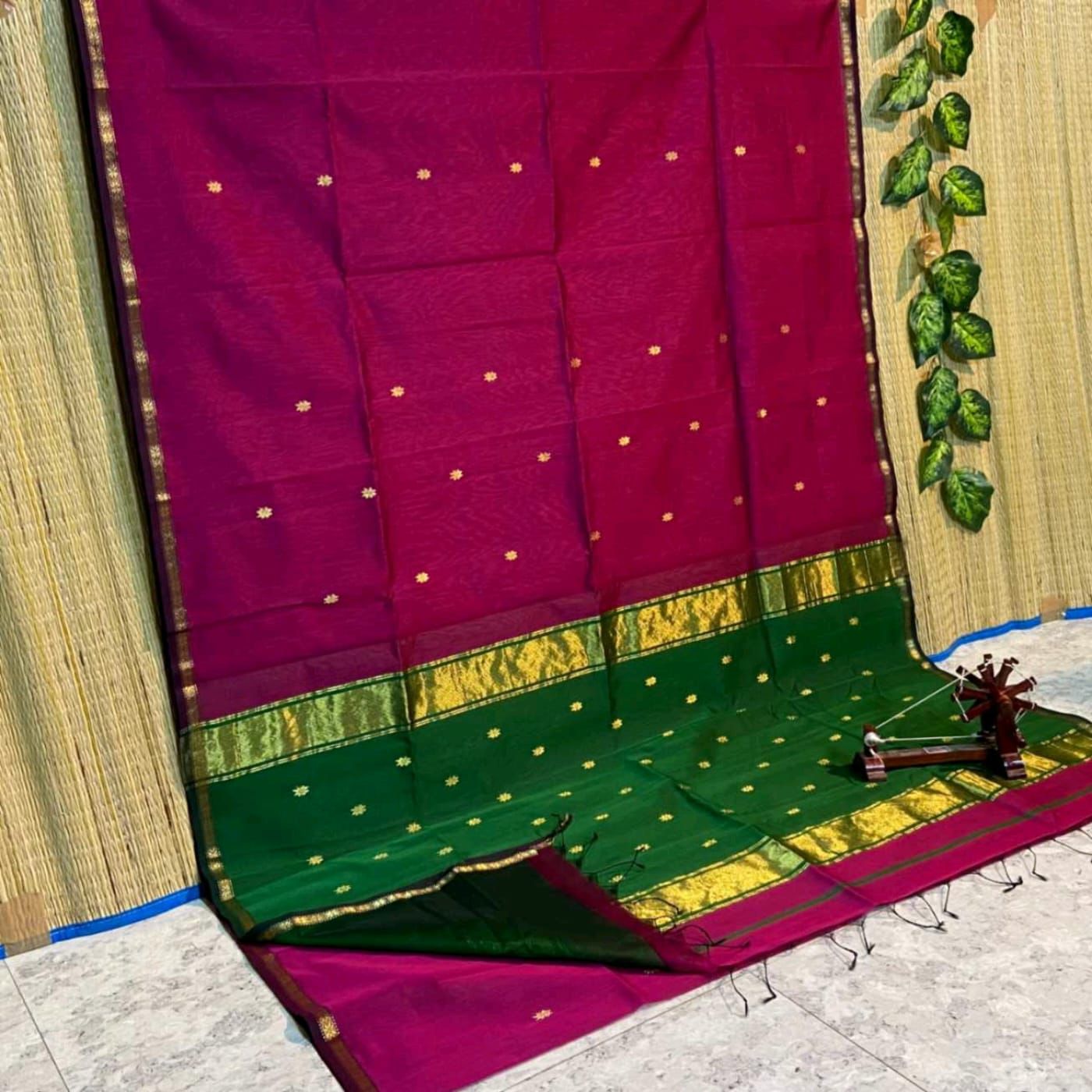 HOK4419 - Maheshwari - Rani Pink with Green - House of Kateelam
