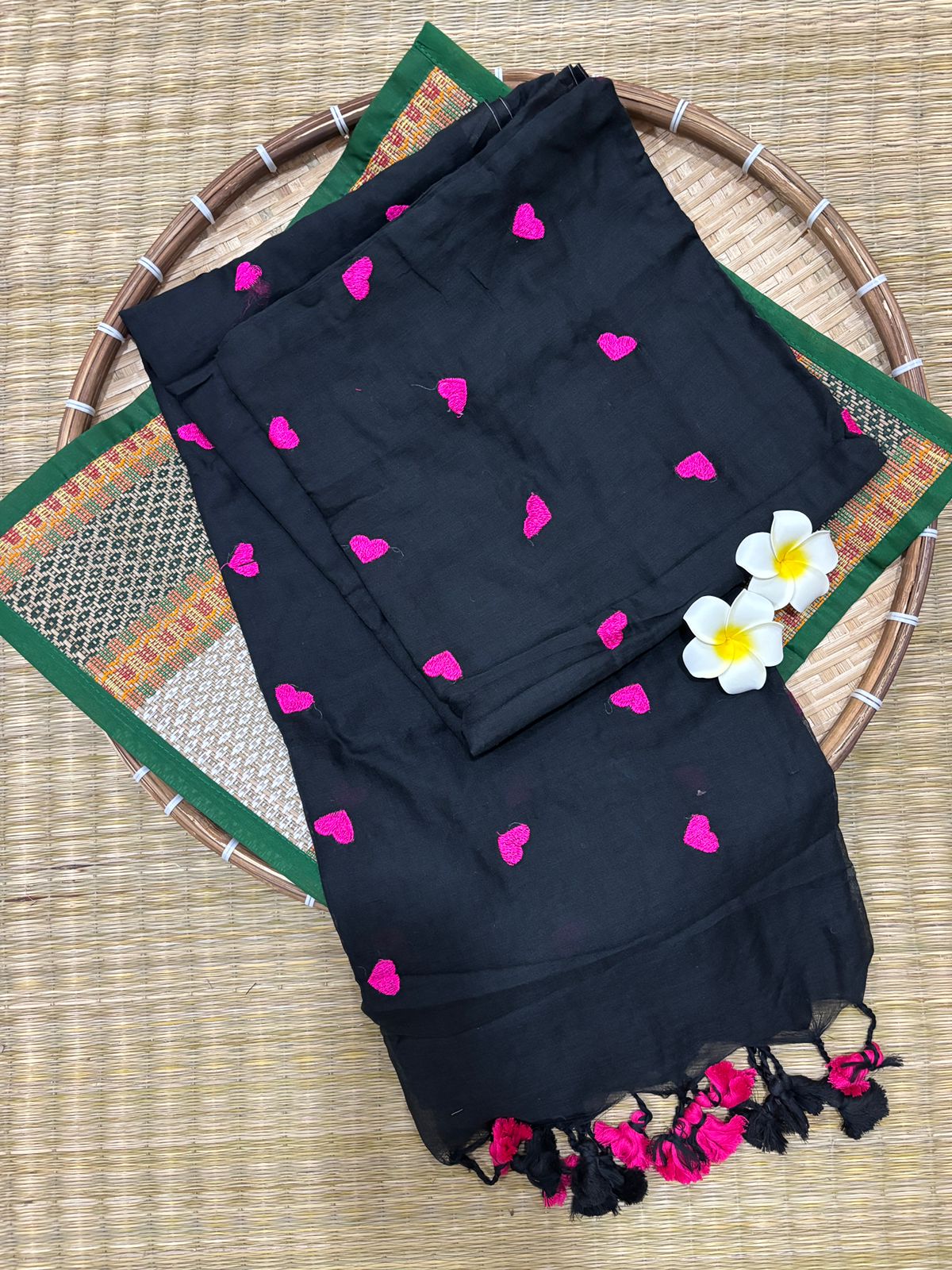 HOK7104 - Prema - Black with Pink Heart - House of Kateelam